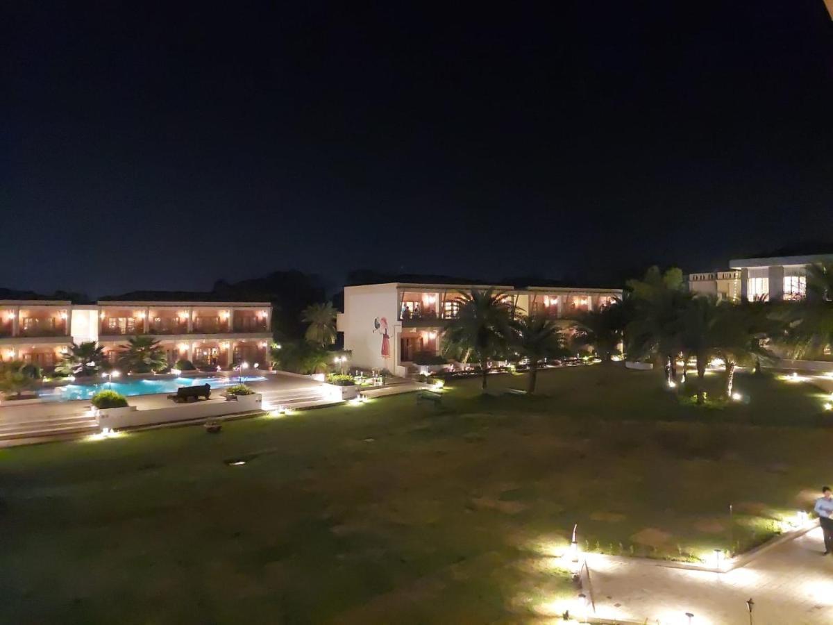 The Creek Boutique Resort & Spa 博尔普尔 外观 照片