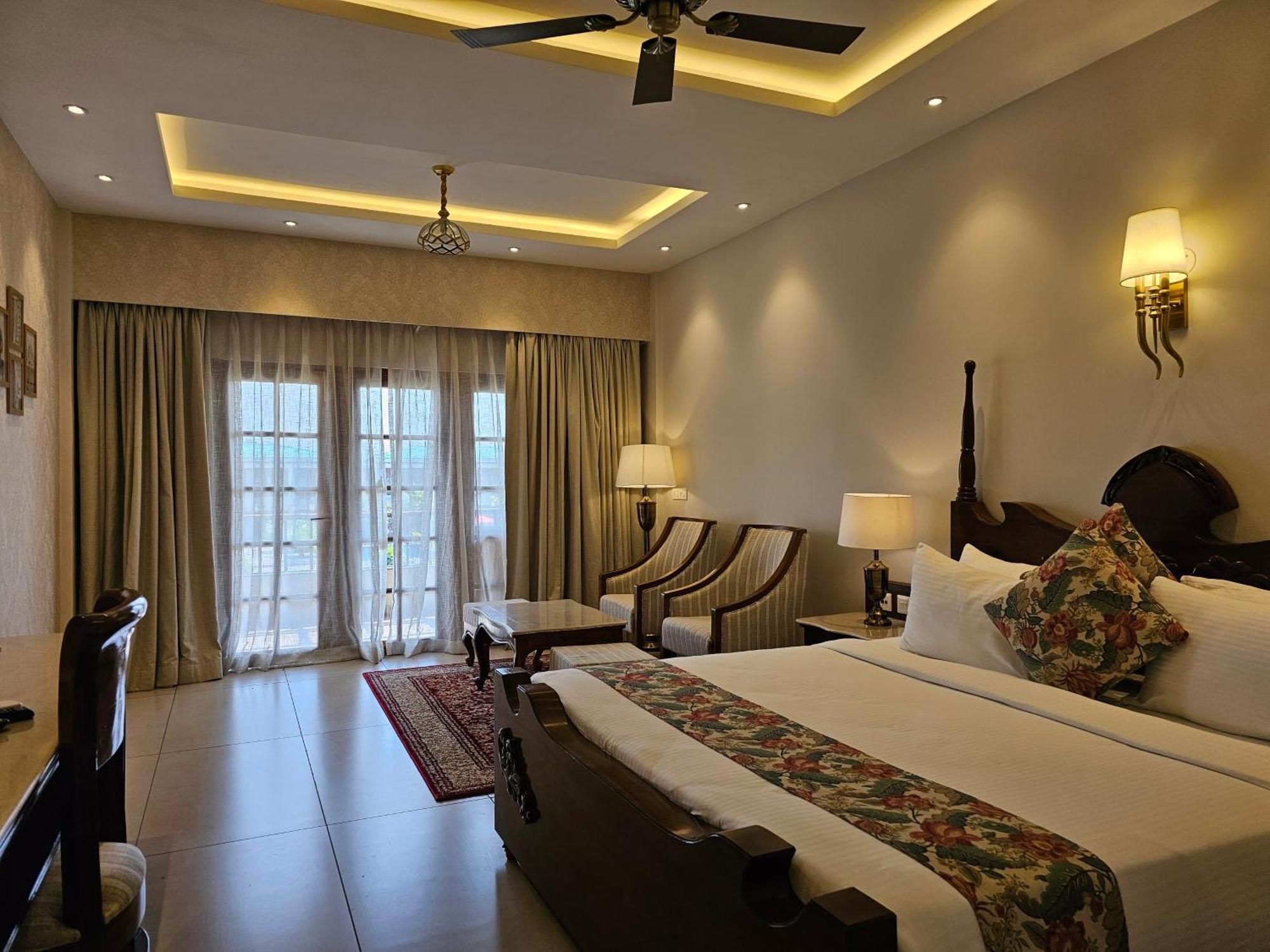 The Creek Boutique Resort & Spa 博尔普尔 外观 照片