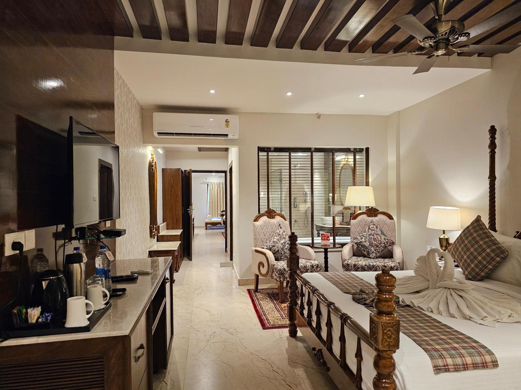 The Creek Boutique Resort & Spa 博尔普尔 外观 照片