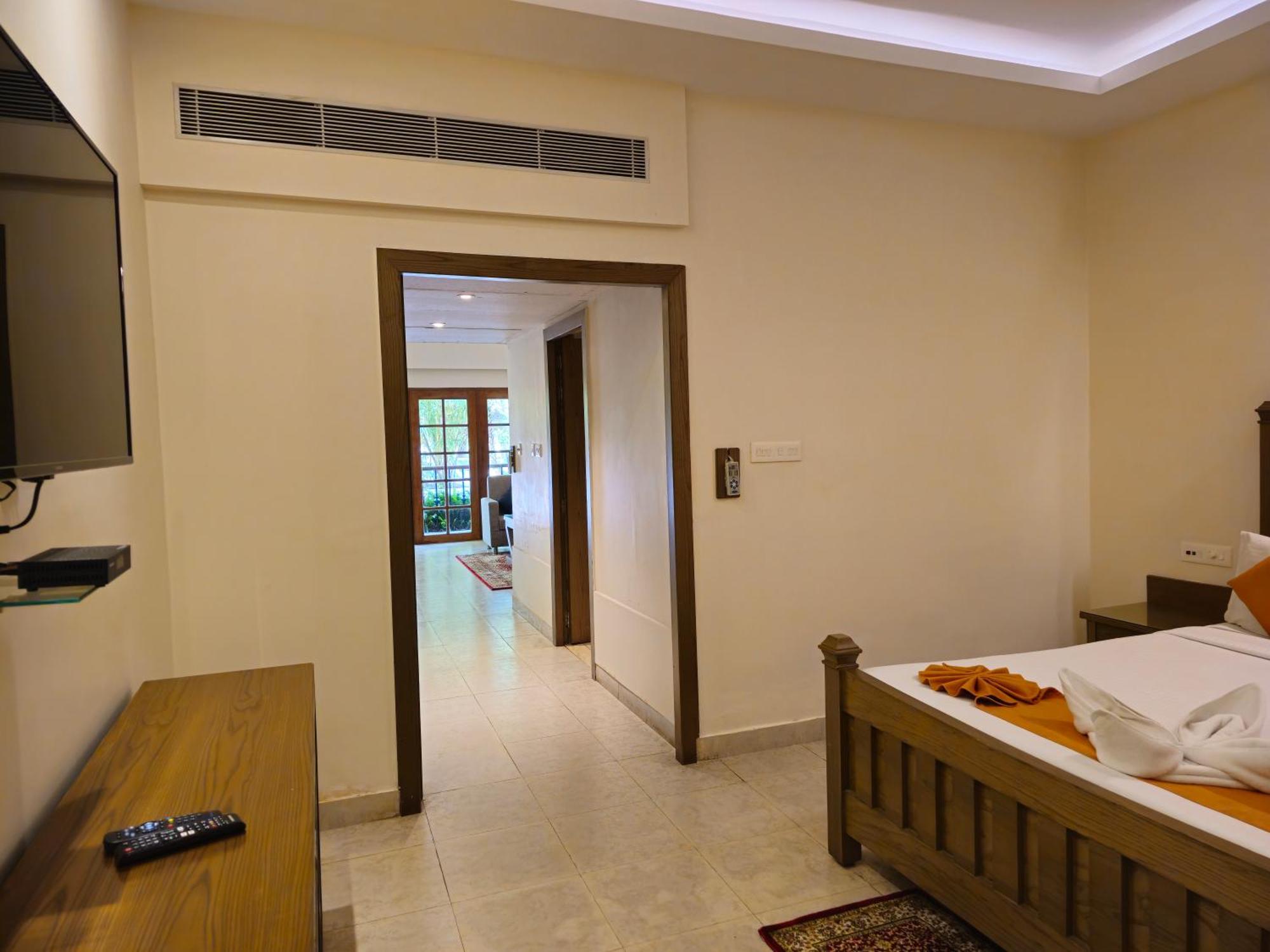 The Creek Boutique Resort & Spa 博尔普尔 外观 照片